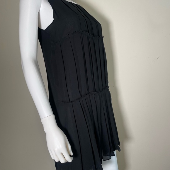 Ted Baker Black Tiered Flowy pleated Mini Dress Size 1 (US Size 4) LBD zip up. - Picture 5 of 16